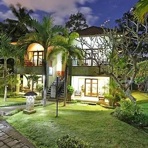 Bhanuswari & 4* Ubud (Bali)